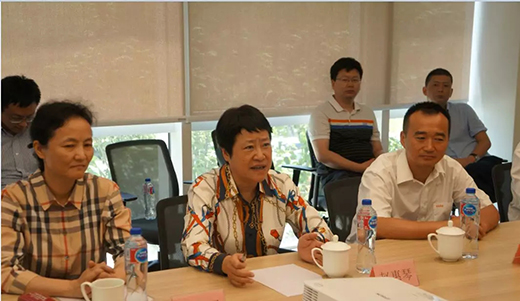 上海市青浦戋戋委书记赵惠琴带队莅临尊凯实业调研